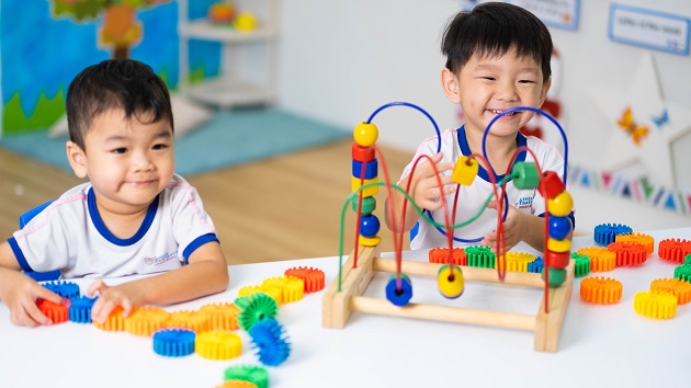 little footprints childcare